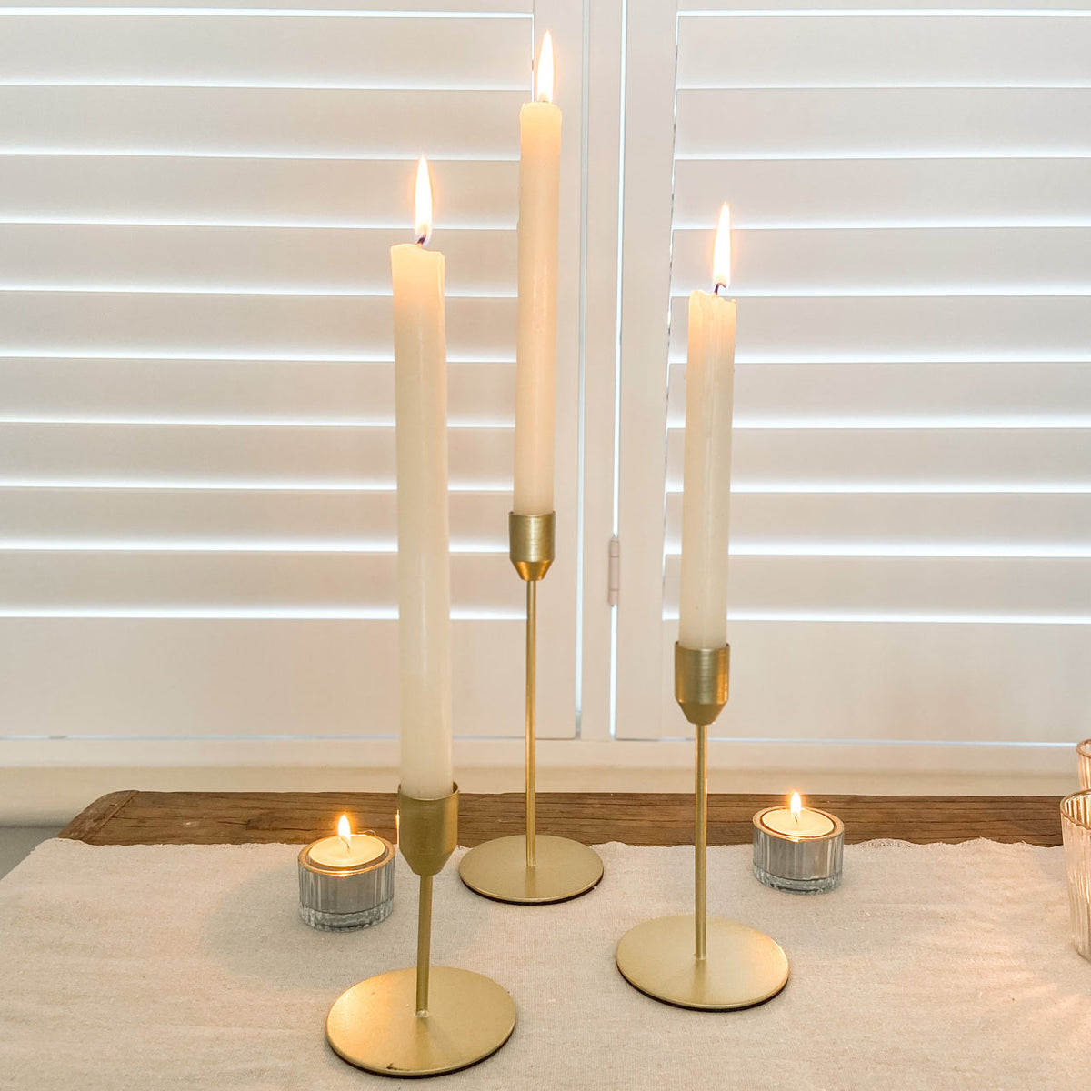 PRE ORDER Gold Candle Sticks Set Of 3 (DELIVERY MID MARCH) The