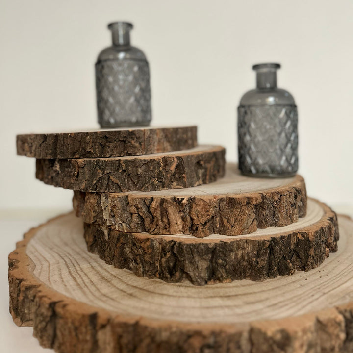 Wood Log Tree Slices - Rustic Wedding Centrepieces. (Varying Sizes 20cm - 47cm) - The Wedding of My Dreams