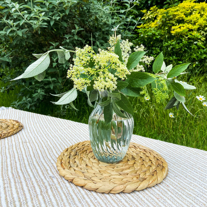 water hyacinth wedding place mats - the wedding of my dreams