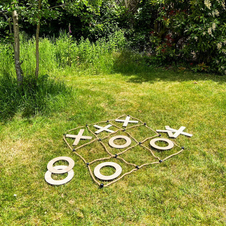 Wedding Garden Games - Giant Noughts & Crosses garden games - The Wedding of My Dreams