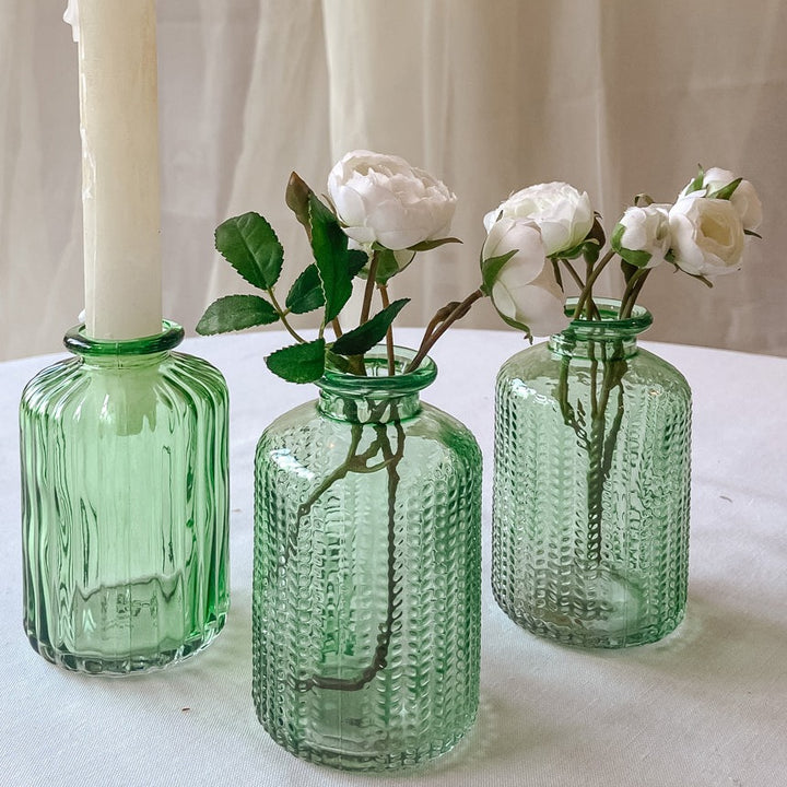 green bud vase wedding decorations
